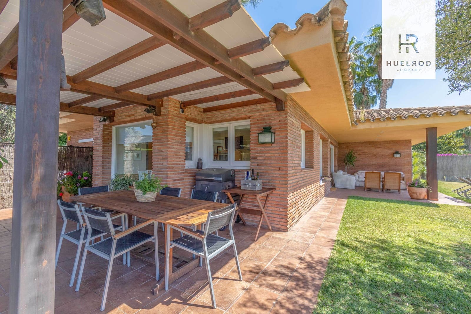 4 sovrum Villa till salu i Sant Vicenc de Montalt med pool - 1 100 000 € (Ref: 9974431)