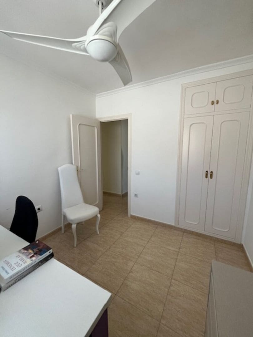 6 sypialnia Willa na sprzedaż w La Manga del Mar Menor z basenem garażem - 610 000 € (Ref: 10094656)