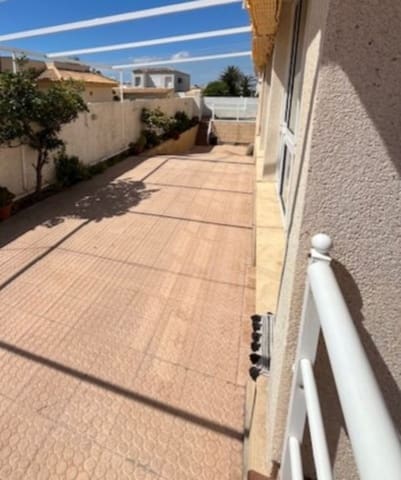 6 sypialnia Willa na sprzedaż w La Manga del Mar Menor z basenem garażem - 610 000 € (Ref: 10094656)