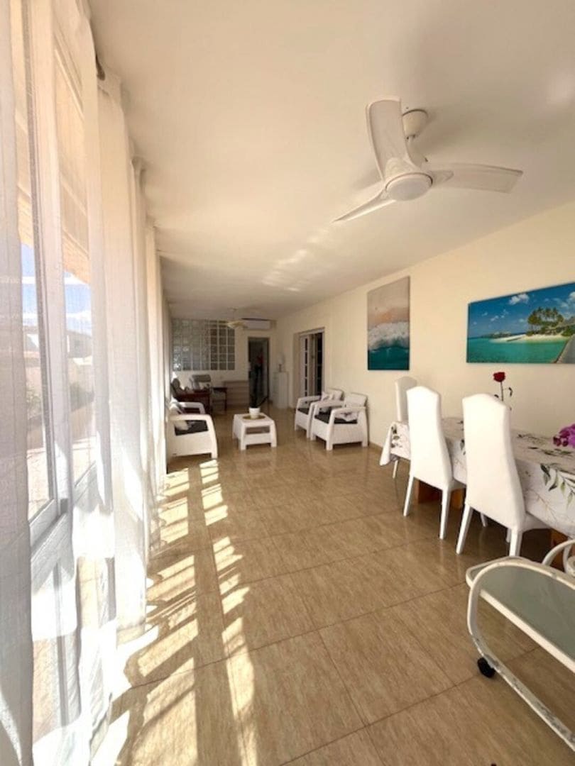 6 sypialnia Willa na sprzedaż w La Manga del Mar Menor z basenem garażem - 610 000 € (Ref: 10094656)
