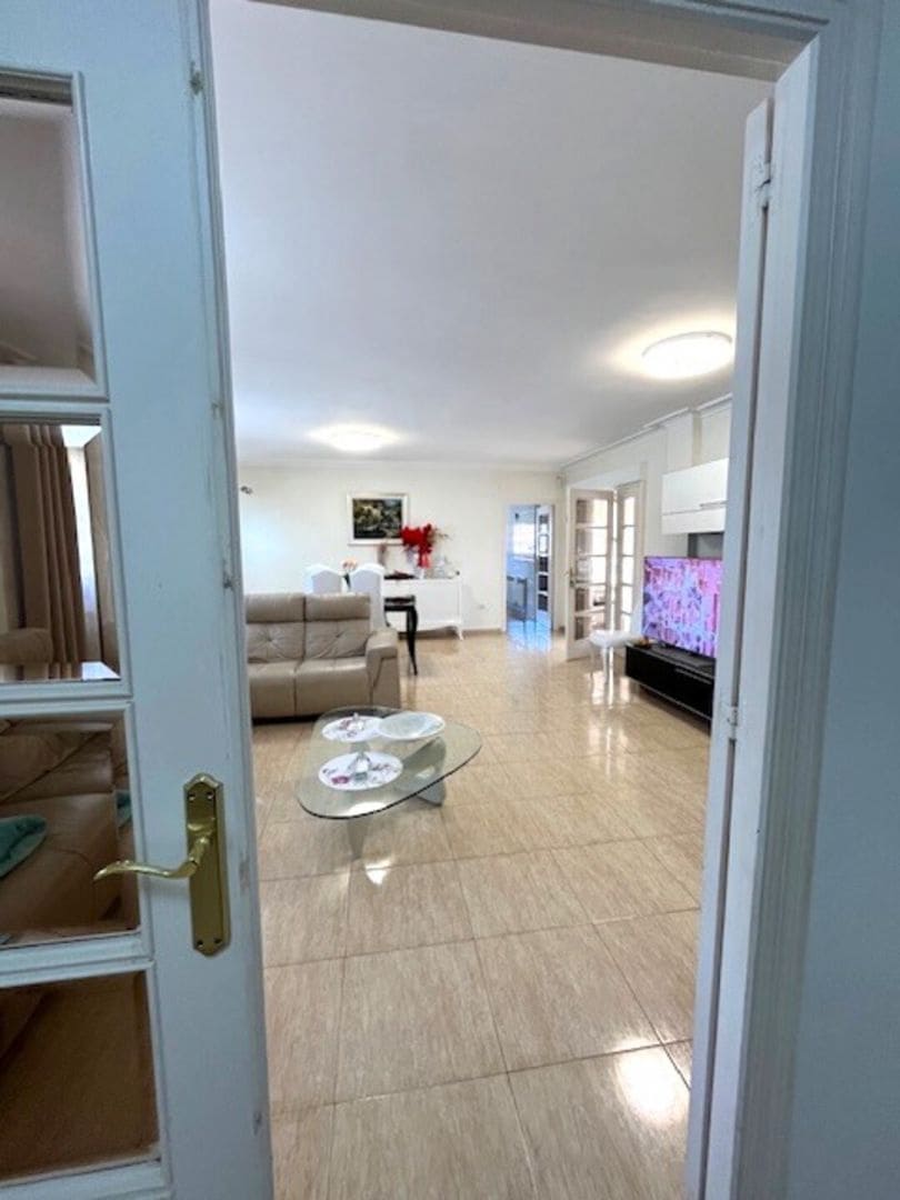 6 sypialnia Willa na sprzedaż w La Manga del Mar Menor z basenem garażem - 610 000 € (Ref: 10094656)