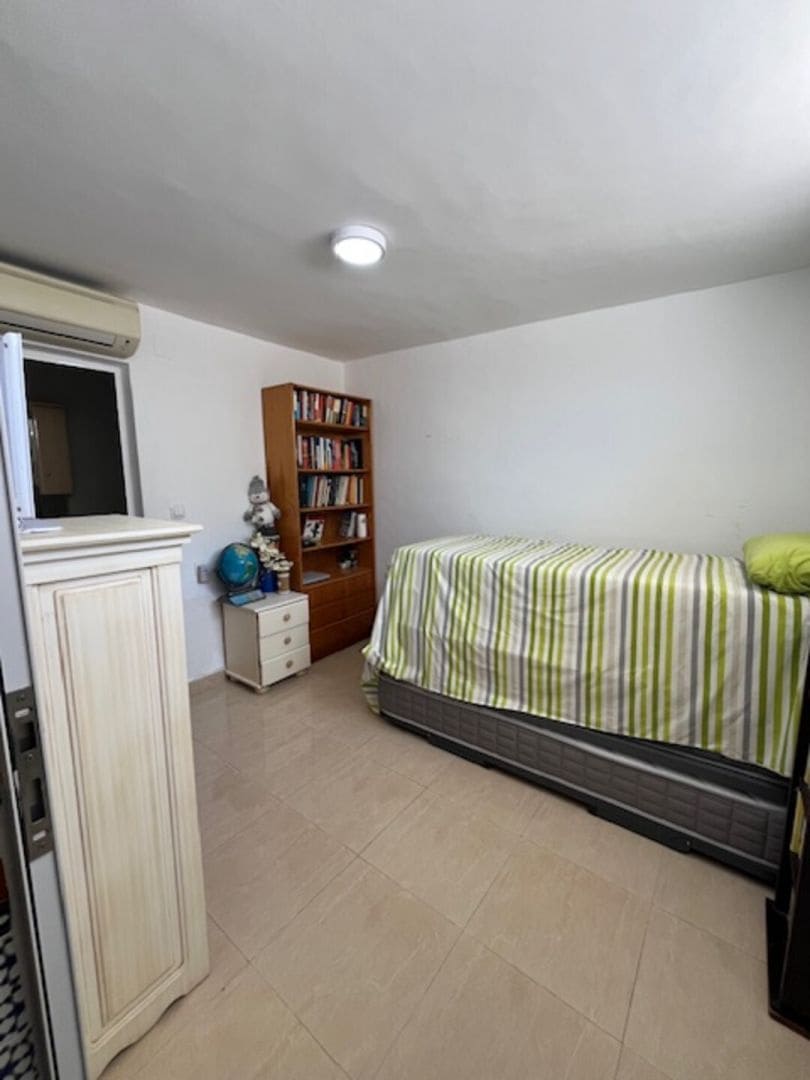 6 sypialnia Willa na sprzedaż w La Manga del Mar Menor z basenem garażem - 610 000 € (Ref: 10094656)