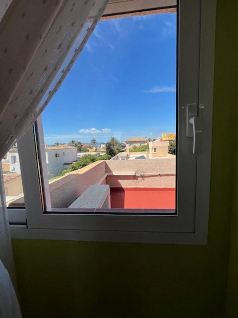 6 sypialnia Willa na sprzedaż w La Manga del Mar Menor z basenem garażem - 610 000 € (Ref: 10094656)