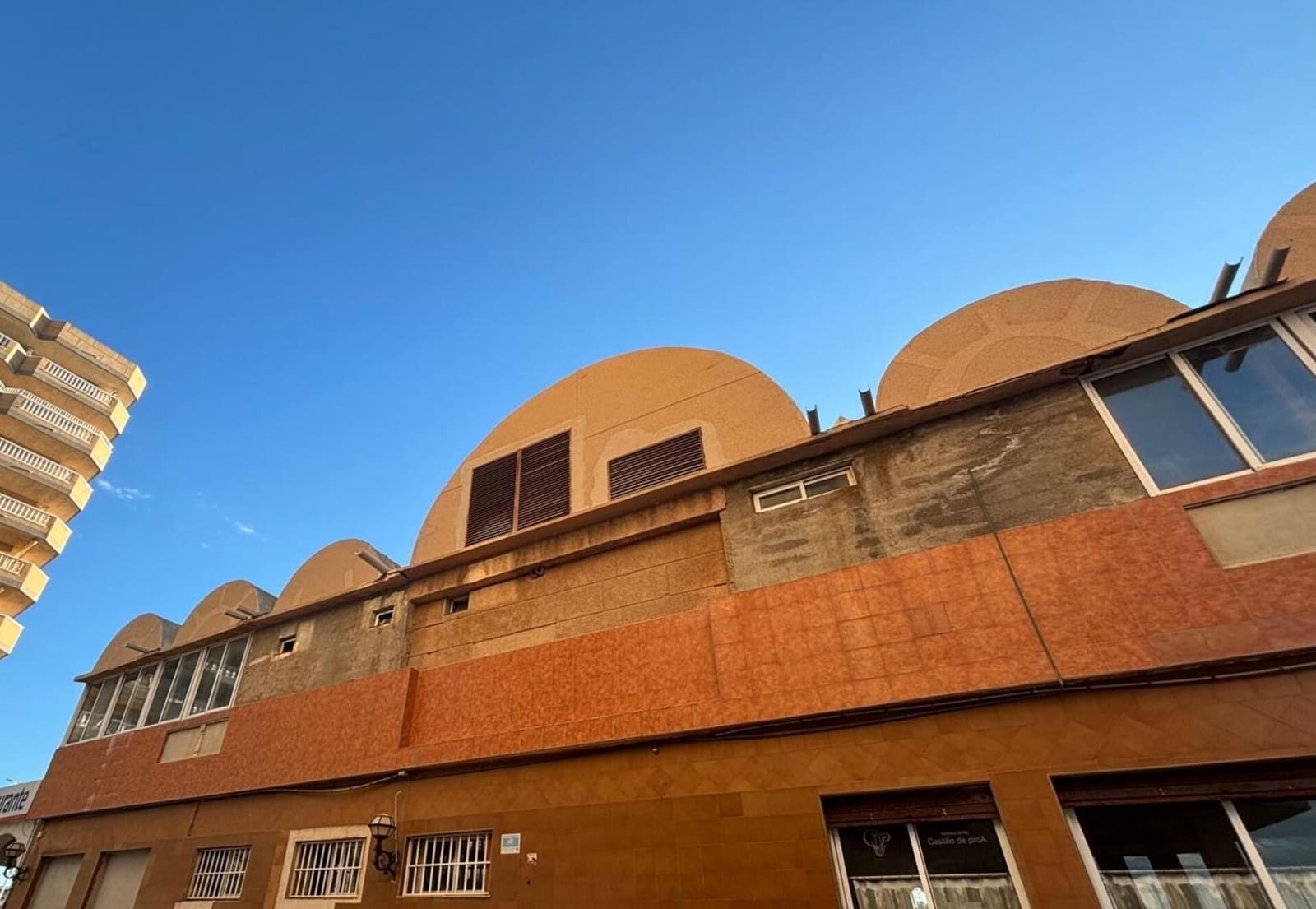 Komercyjne na sprzedaż w La Manga del Mar Menor - 191 000 € (Ref: 10094665)