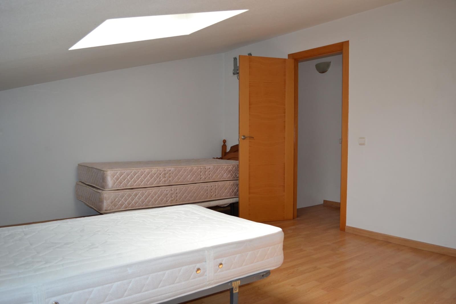 4 makuuhuone Huoneisto myytävänä paikassa Santiago de la Ribera mukana 
autotalli - 230 000 € (Ref: 10094675)