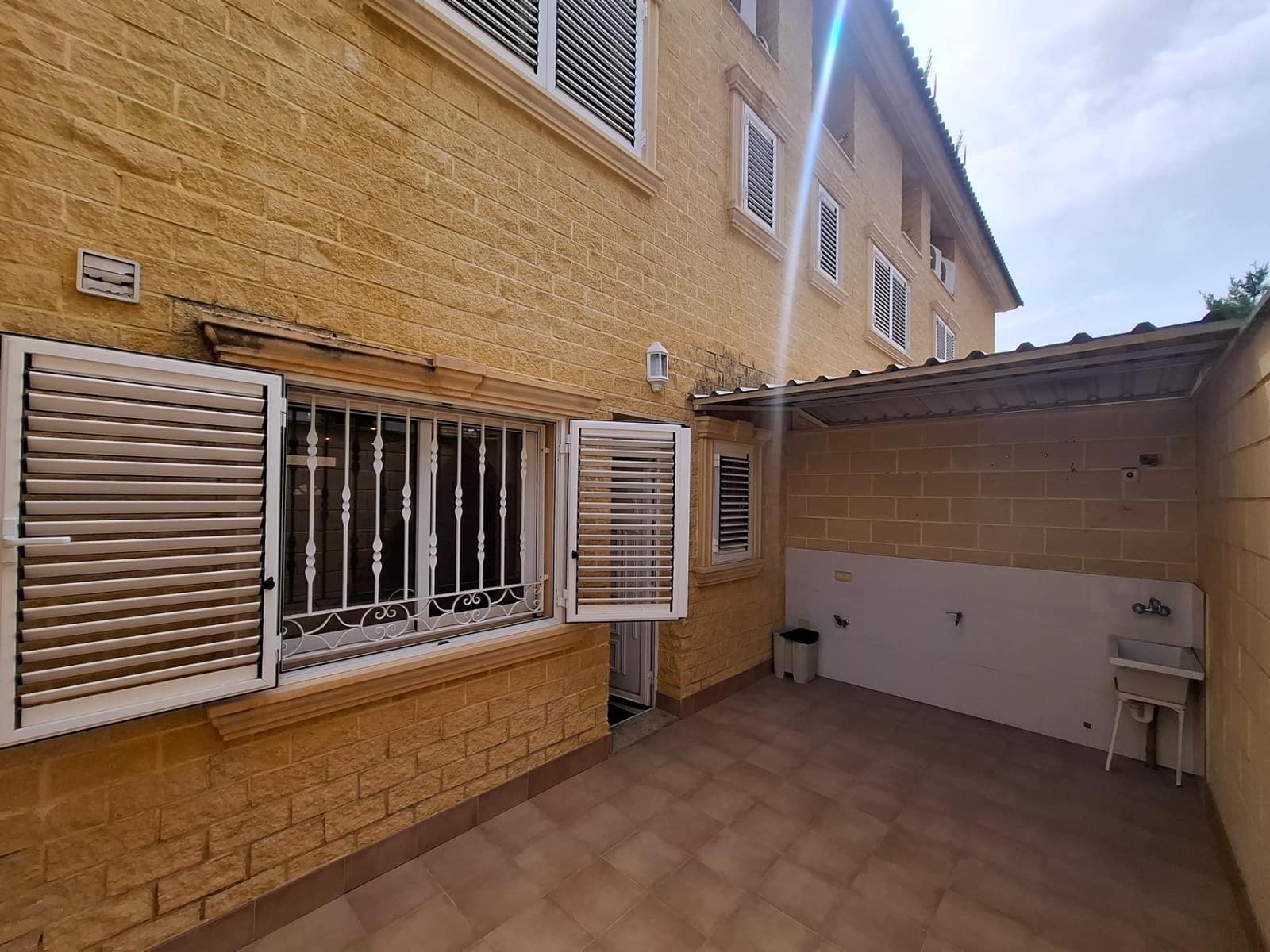 4 makuuhuone Huoneisto myytävänä paikassa Santiago de la Ribera mukana 
autotalli - 230 000 € (Ref: 10094675)