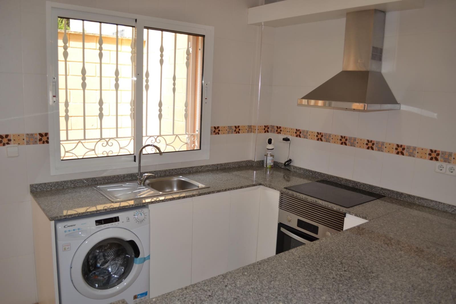 4 makuuhuone Huoneisto myytävänä paikassa Santiago de la Ribera mukana 
autotalli - 230 000 € (Ref: 10094675)