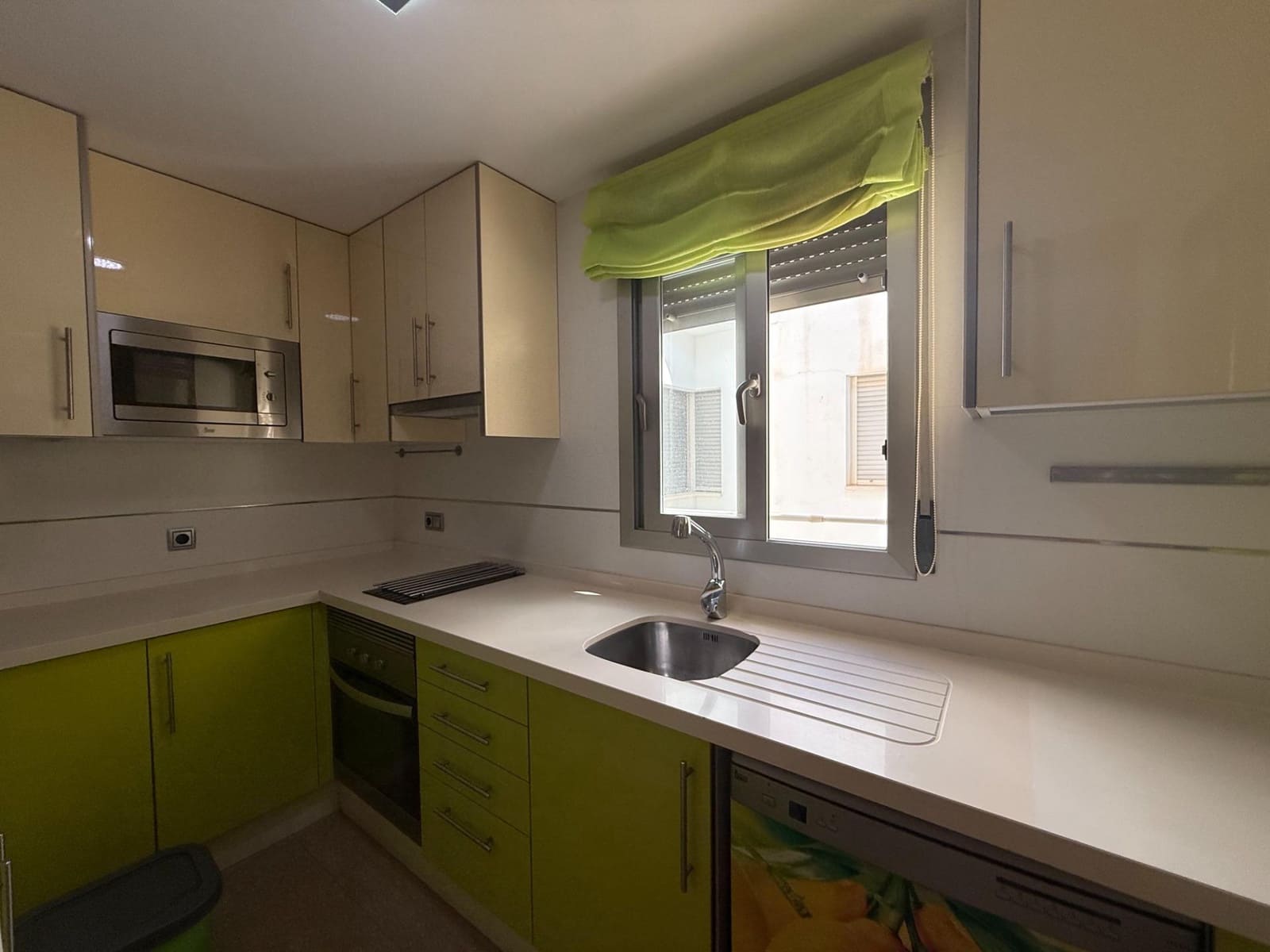 3 quarto Penthouse para venda em Isla Plana com garagem - 449 900 € (Ref: 10132100)