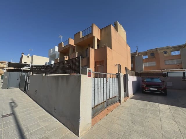Pareado de 3 habitaciones en El Mojon, Pilar de la Horadada en venta con garaje - 285.000 € (Ref: 10004721)
