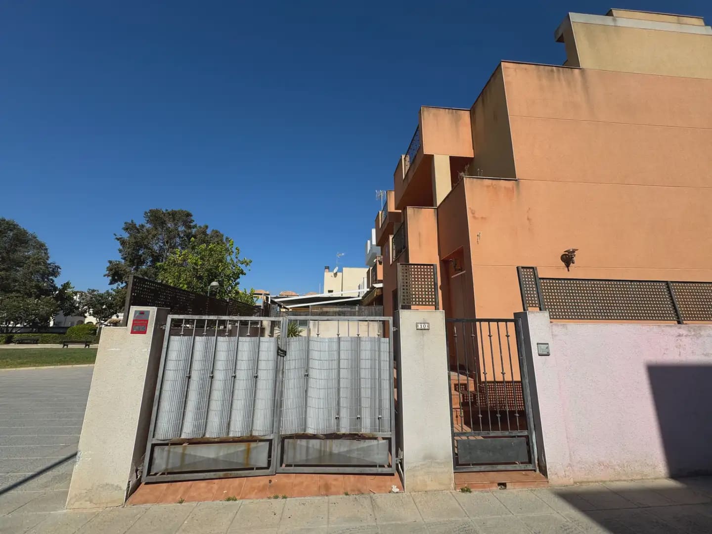 Pareado de 3 habitaciones en Pilar de la Horadada en venta con garaje - 285.000 € (Ref: 10004721)