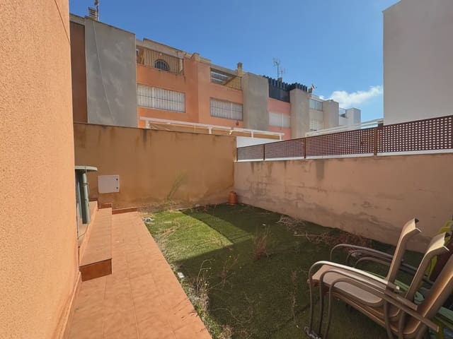Pareado de 3 habitaciones en El Mojon, Pilar de la Horadada en venta con garaje - 285.000 € (Ref: 10004721)