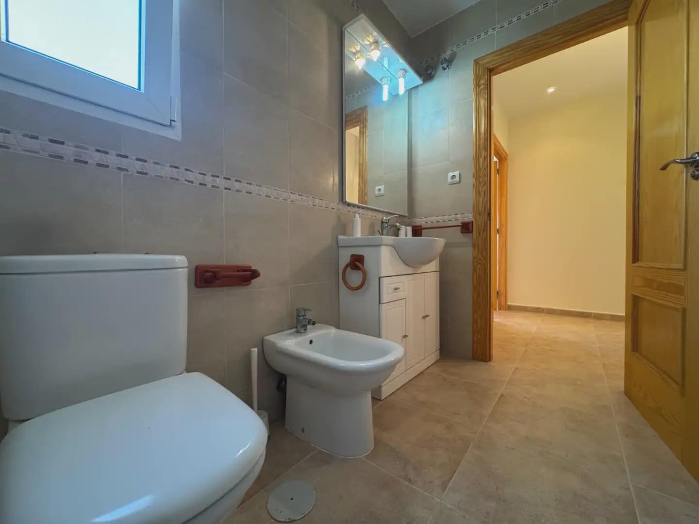 Chalet de 5 habitaciones en La Manga del Mar Menor en venta con garaje - 720.000 € (Ref: 10009483)