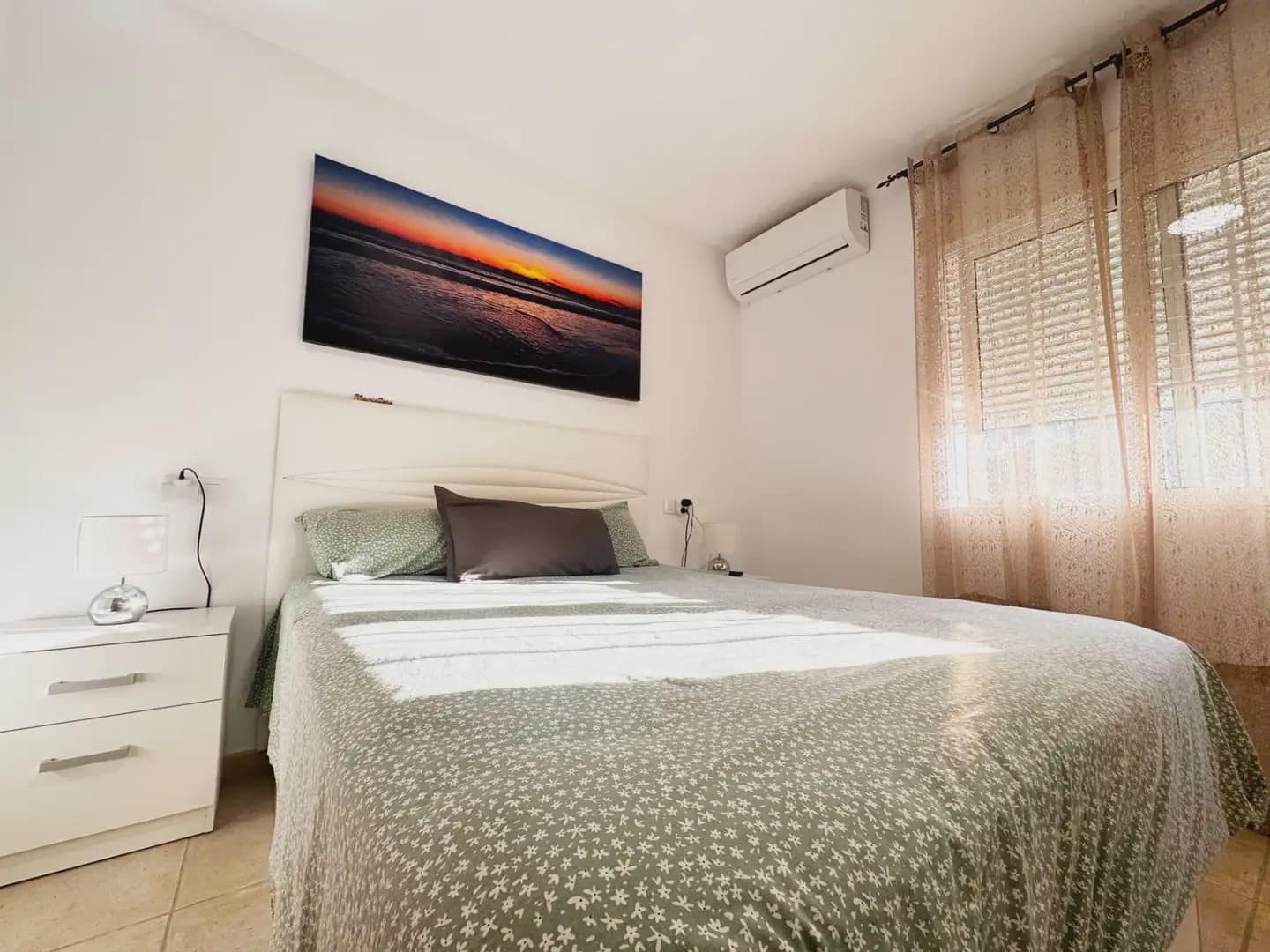 3 bedroom Villa for sale in Pilar de la Horadada with garage - € 345,000 (Ref: 10076836)