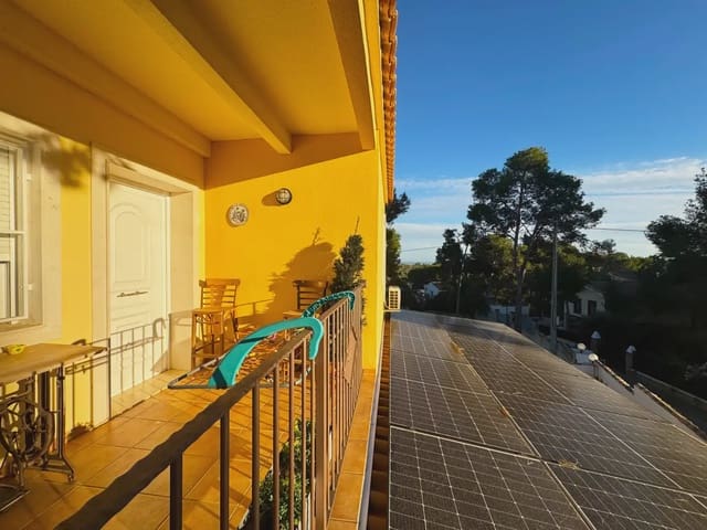3 bedroom Villa for sale in Pinar de Campoverde, Pilar de la Horadada with garage - € 345,000 (Ref: 10076836)