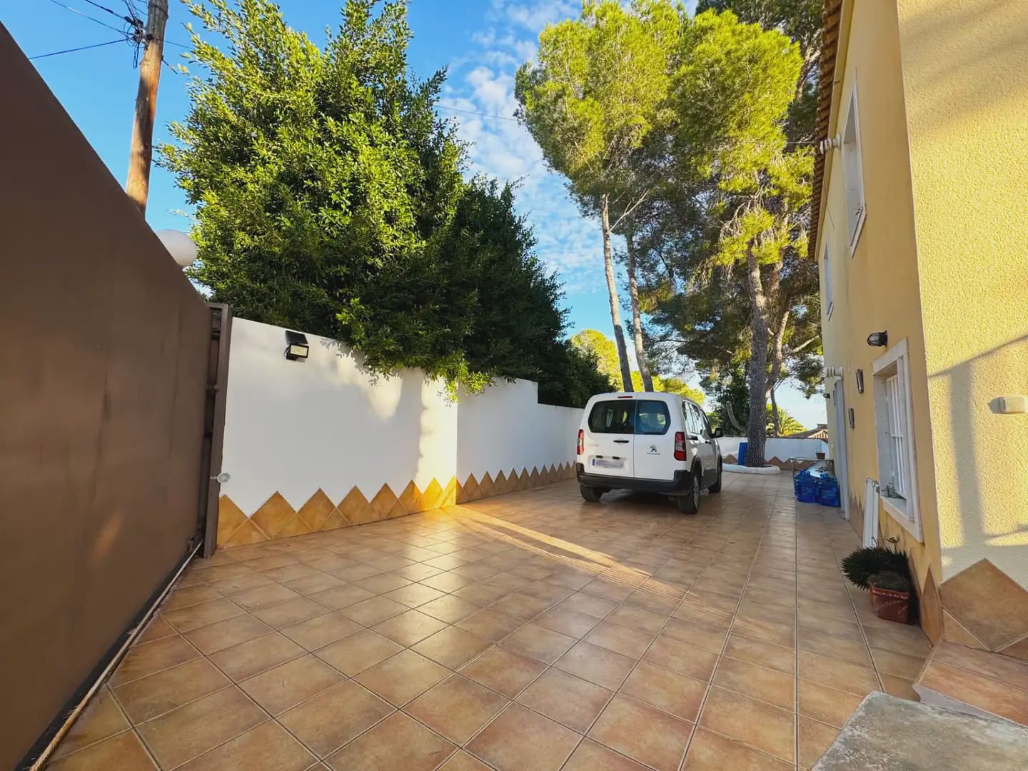 3 bedroom Villa for sale in Pilar de la Horadada with garage - € 345,000 (Ref: 10076836)
