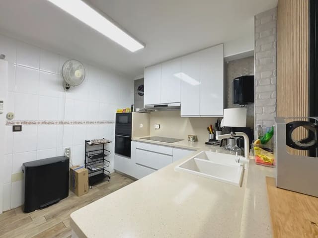 3 quarto Moradia em Banda para venda em Centro, Los Alcázares com garagem - 255 000 € (Ref: 10165831)