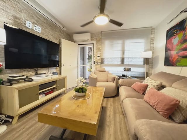 3 quarto Moradia em Banda para venda em Centro, Los Alcázares com garagem - 255 000 € (Ref: 10165831)