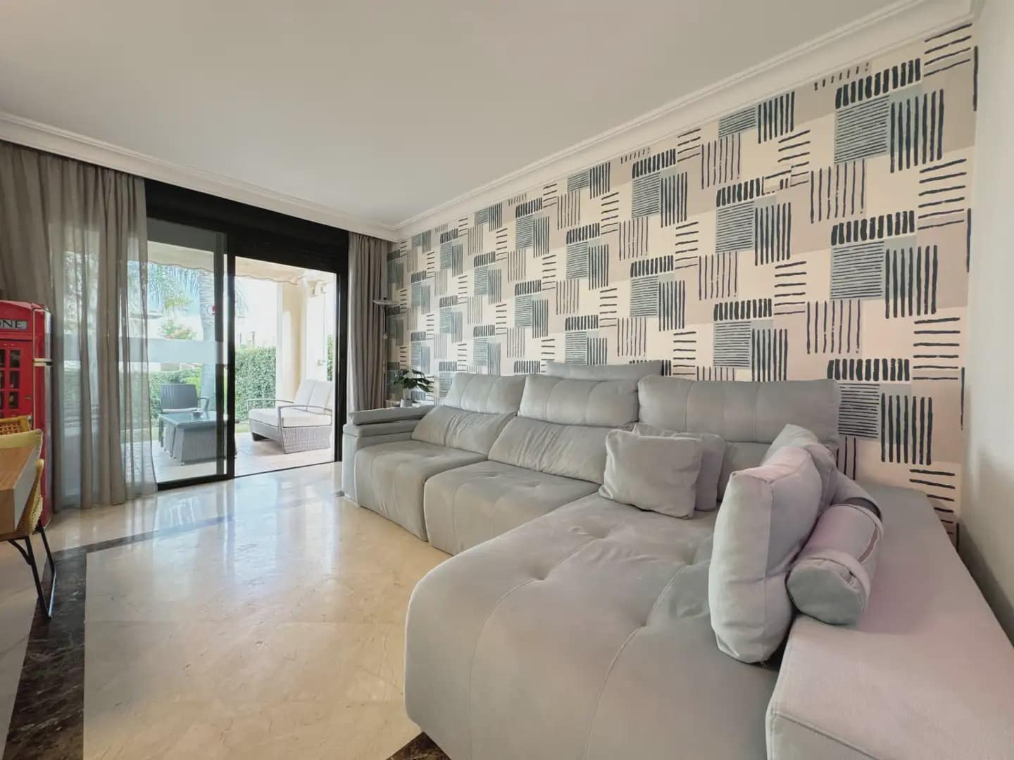 3 sypialnia Dom blizniak na sprzedaż w Roda z basenem garażem - 330 000 € (Ref: 10175489)