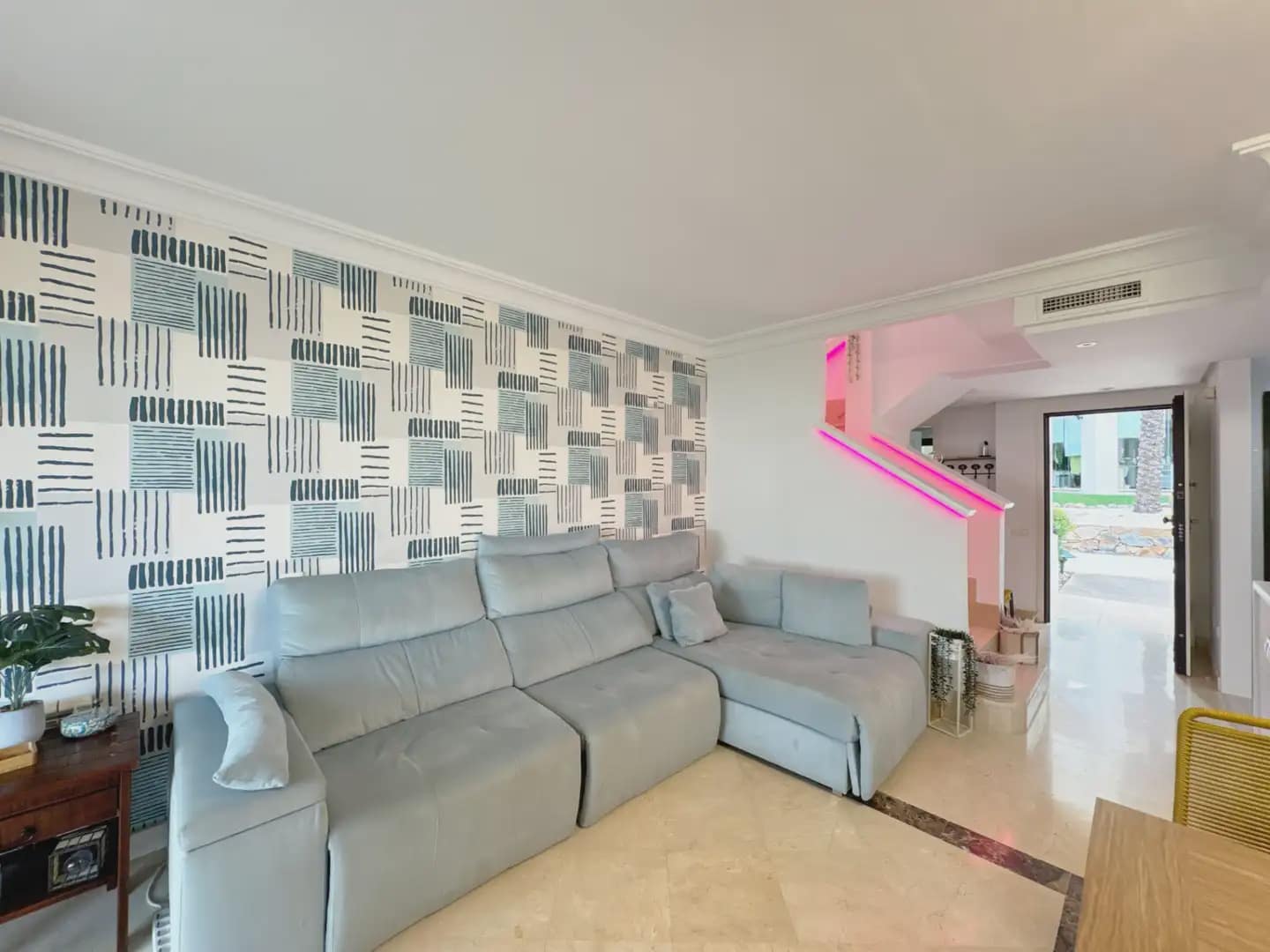 3 sypialnia Dom blizniak na sprzedaż w Roda z basenem garażem - 330 000 € (Ref: 10175489)