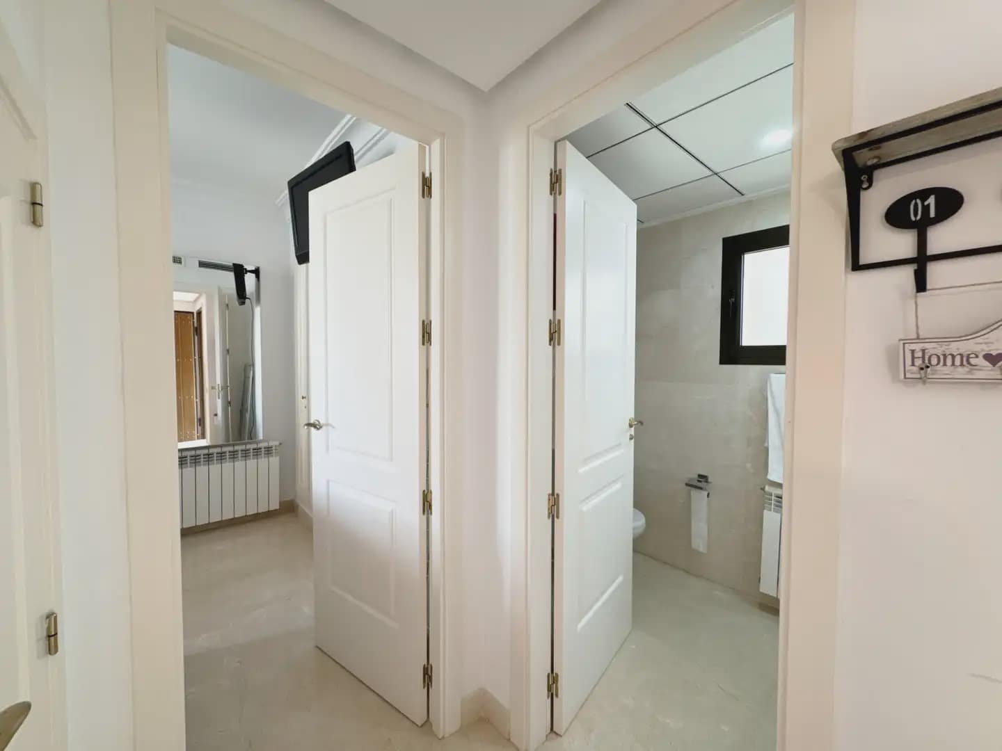 3 sypialnia Dom blizniak na sprzedaż w Roda z basenem garażem - 330 000 € (Ref: 10175489)