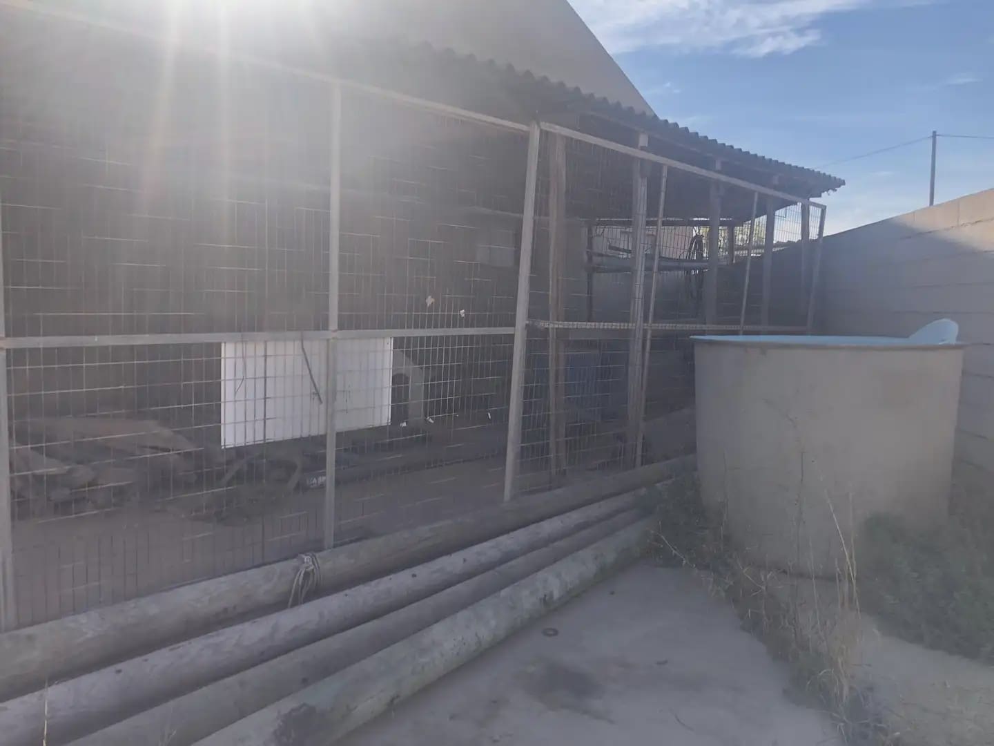 Comercial para arrendar em San Pedro del Pinatar - 1 200 € (Ref: 9977581)