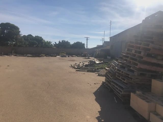 Comercial para arrendar em San Pedro del Pinatar ciudad, San Pedro del Pinatar - 1 200 € (Ref: 9977581)