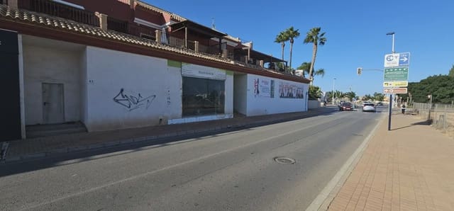 Comercial para arrendar em San Pedro del Pinatar ciudad, San Pedro del Pinatar - 1 900 € (Ref: 9977582)