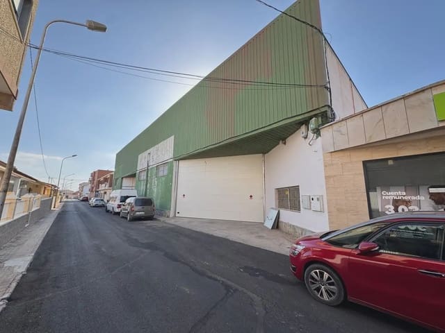 Comercial para arrendar em El Mirador, San Javier com garagem - 2 500 € (Ref: 9977584)