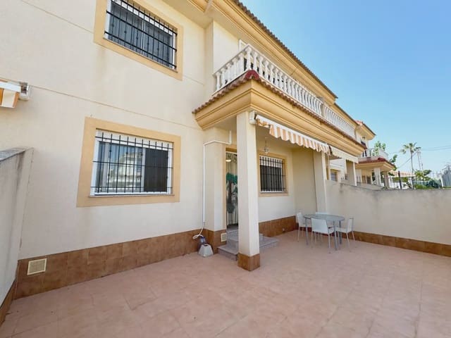 4 Zimmer Haus zu verkaufen in Torre de la Horadada, Pilar de la Horadada mit Garage - 295.000 € (Ref: 9977585)