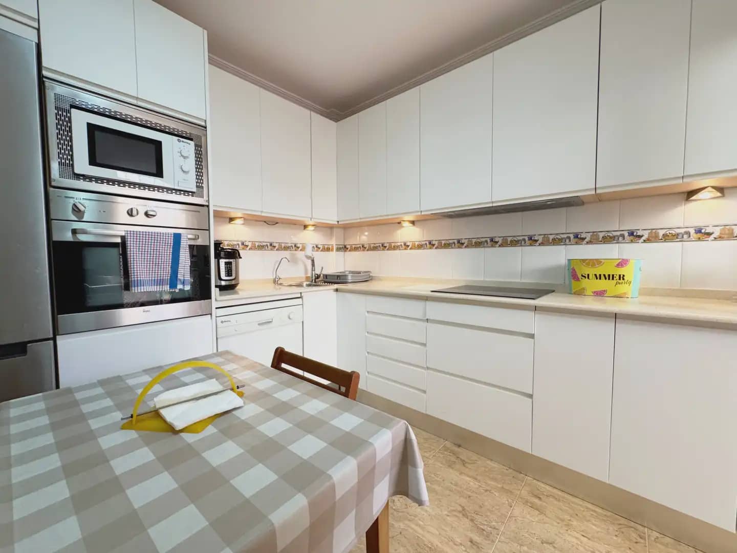 4 chambre Maison de Ville à vendre à Pilar de la Horadada avec garage - 295 000 € (Ref: 9977585)
