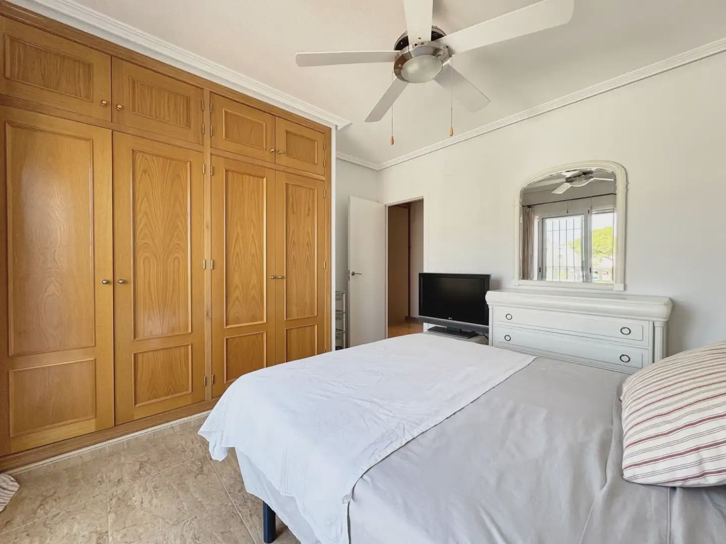 4 chambre Maison de Ville à vendre à Pilar de la Horadada avec garage - 295 000 € (Ref: 9977585)