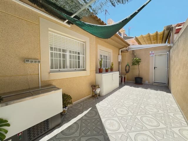4 soverom Kjedet enebolig til salgs i Santiago de la Ribera, San Javier med svømmebasseng garasje - € 499 000 (Ref: 9977586)