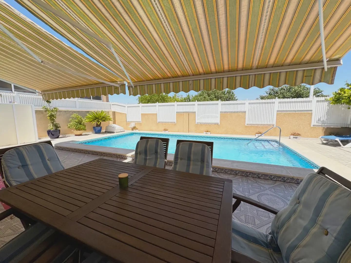 4 soveværelse Semi-Rækkehus til salg i Santiago de la Ribera med swimmingpool garage - € 499.000 (Ref: 9977586)
