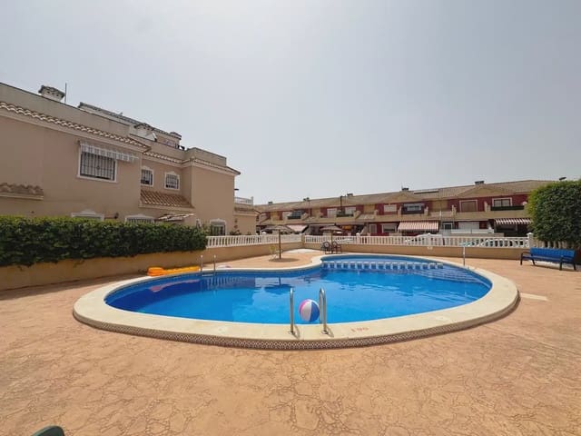 3 soverom Rekkehus til salgs i Roda, San Javier med svømmebasseng garasje - € 165 000 (Ref: 9977588)