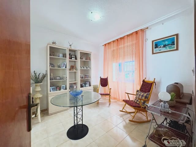 4 quarto Casa em Banda para venda em San Pedro del Pinatar ciudad, San Pedro del Pinatar com garagem - 205 000 € (Ref: 9977592)