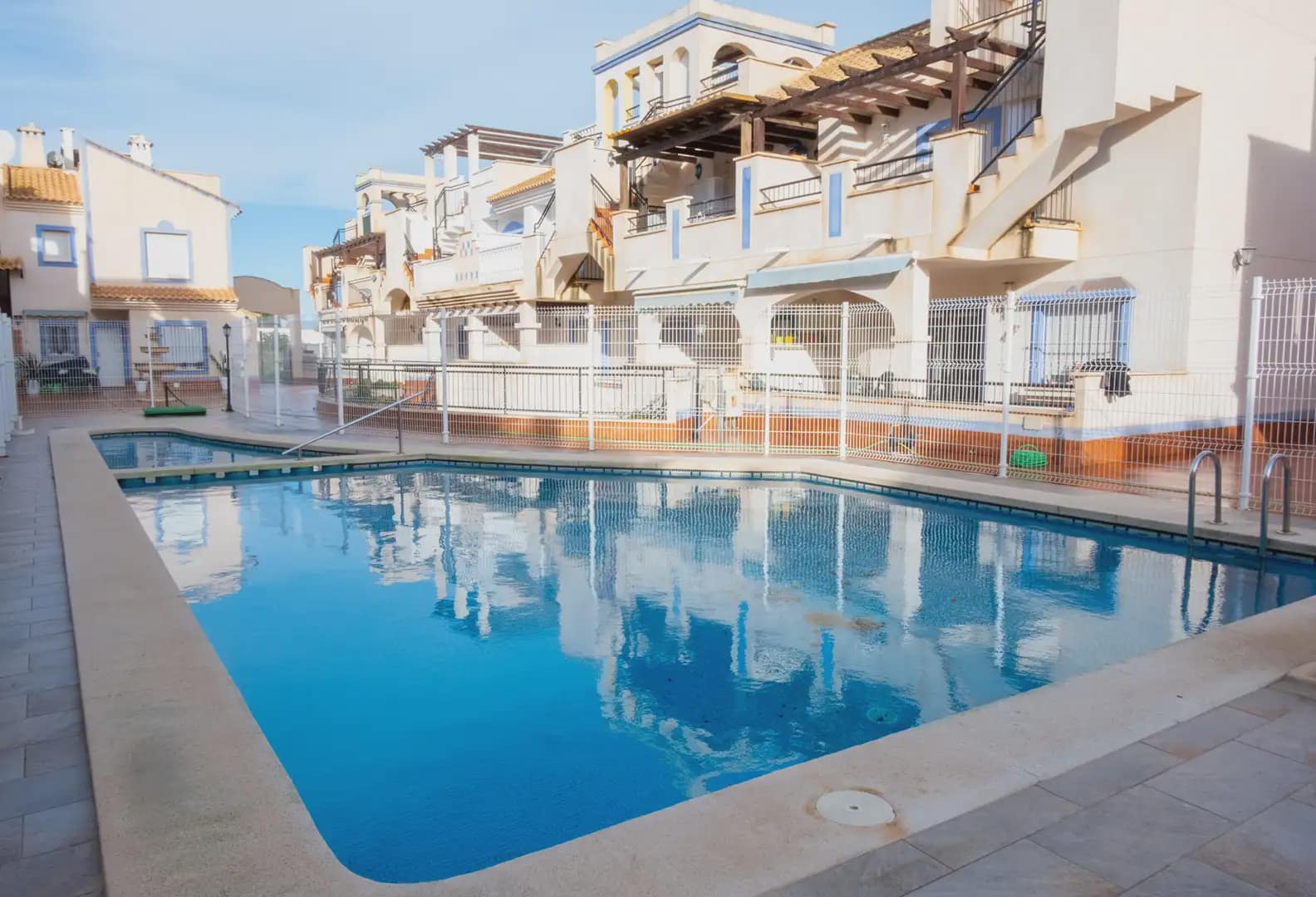 2 soverom Penthouse til salgs i La Puebla med svømmebasseng garasje - € 167 000 (Ref: 9977594)