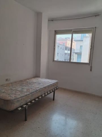 Piso de 3 habitaciones en Centro, Los Alcázares en venta con garaje - 132.000 € (Ref: 9977598)