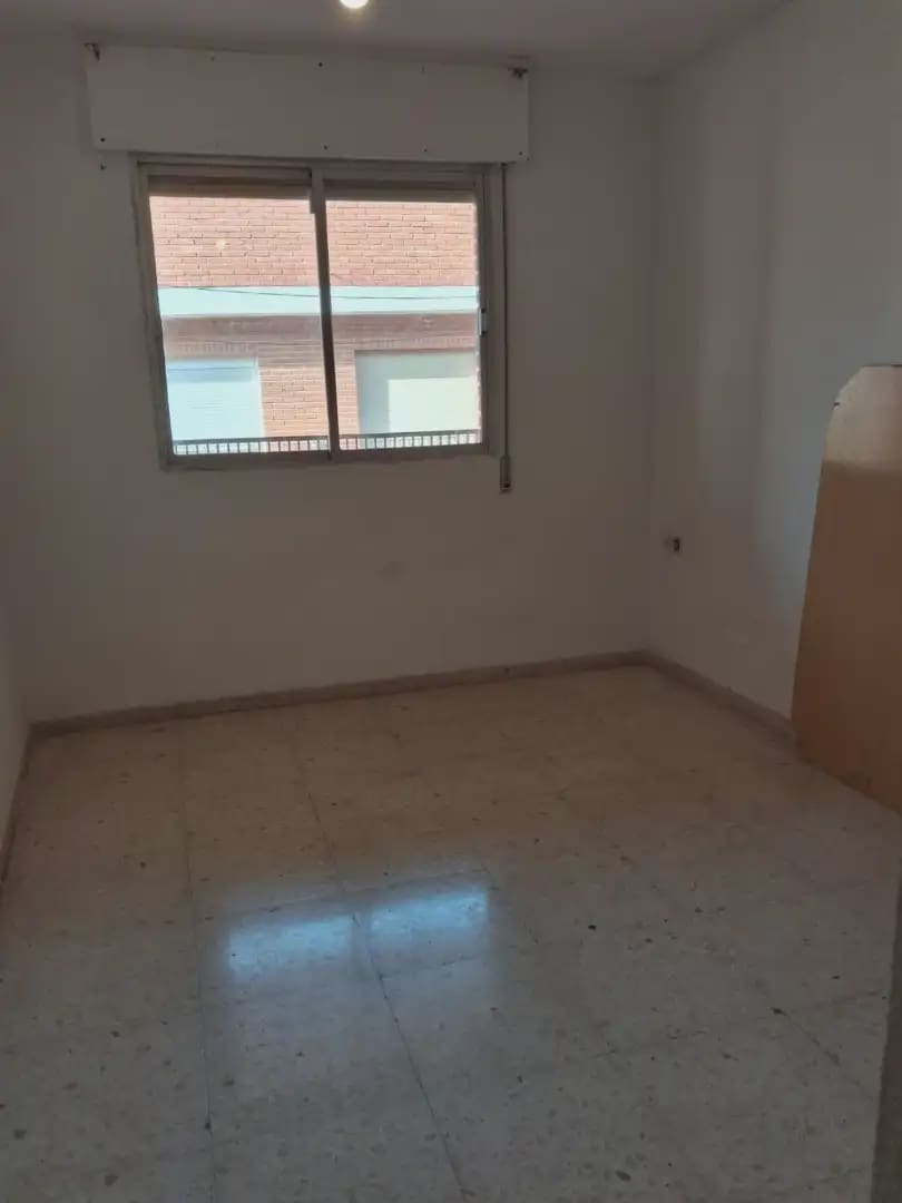 3 soverom Leilighet til salgs i Los Alcazares med garasje - € 132 000 (Ref: 9977598)