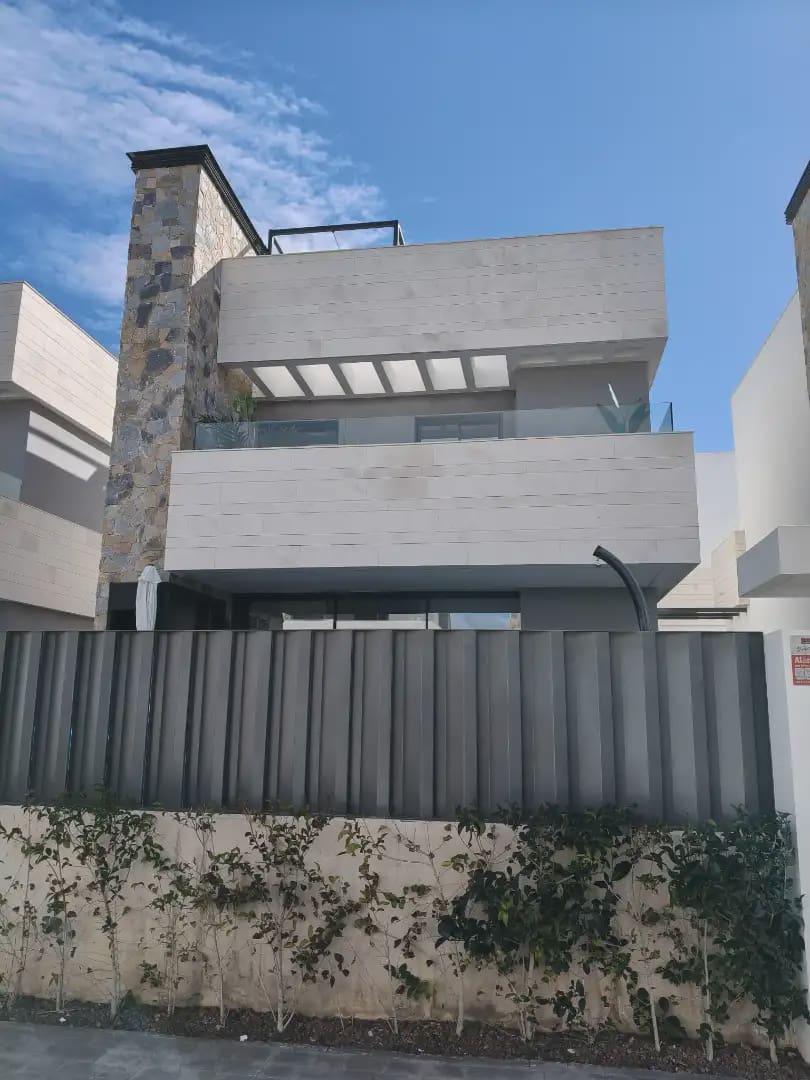 4 soverom Villa til salgs i Torre-Pacheco med svømmebasseng garasje - € 560 000 (Ref: 9977599)