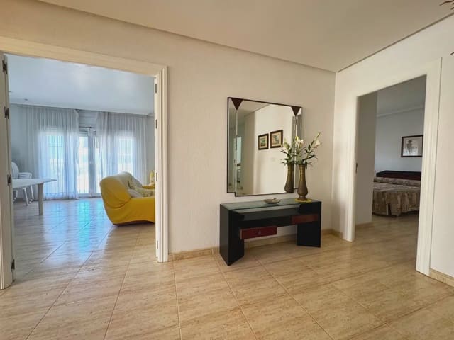 4 soveværelse Villa til salg i La Manga del Mar Menor med garage - € 620.000 (Ref: 9977600)