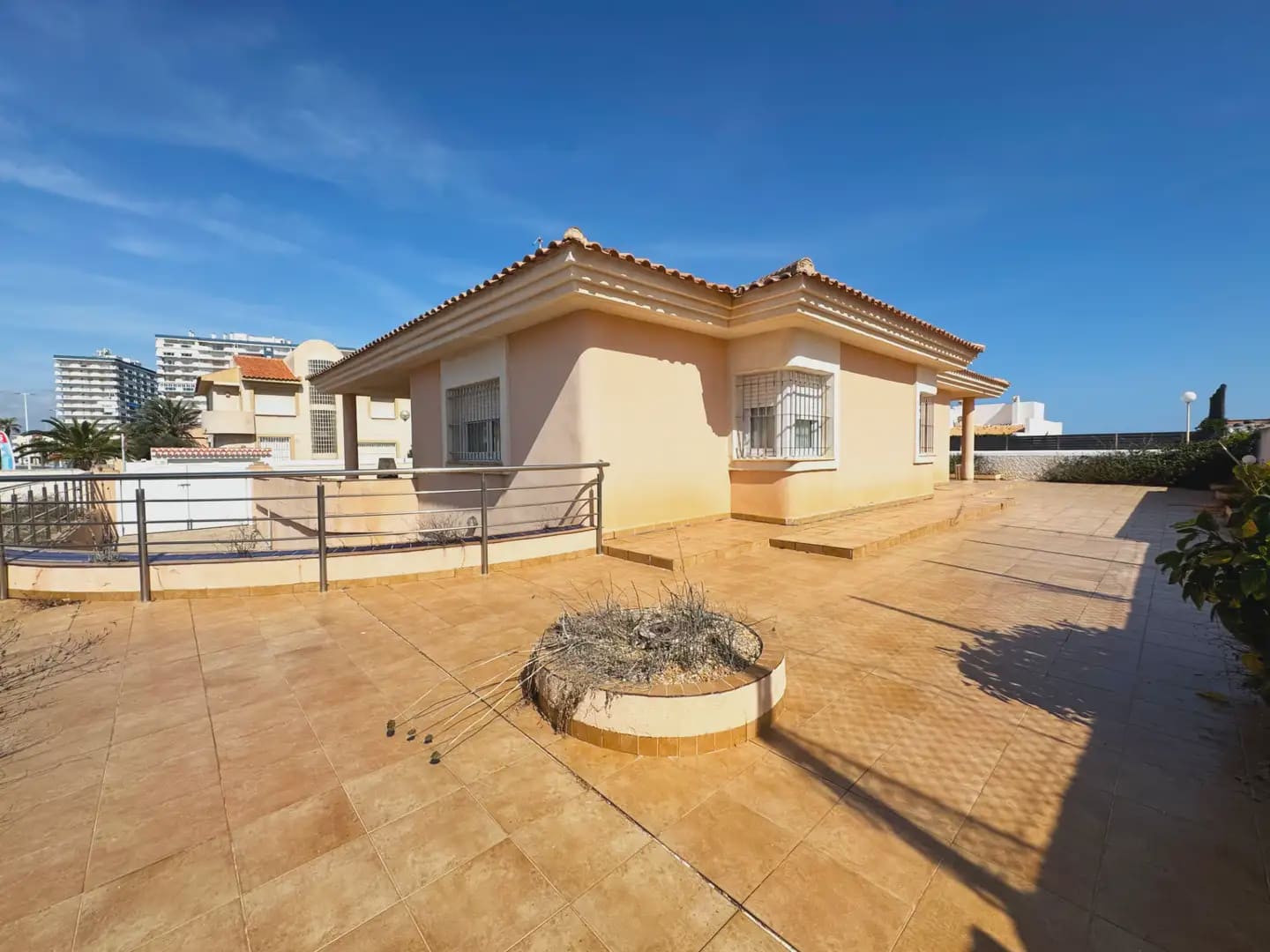 4 soveværelse Villa til salg i La Manga del Mar Menor med garage - € 620.000 (Ref: 9977600)