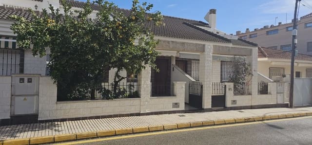 4 bedroom Semi-detached Villa for sale in Torre de la Horadada, Pilar de la Horadada - € 249,000 (Ref: 9977603)