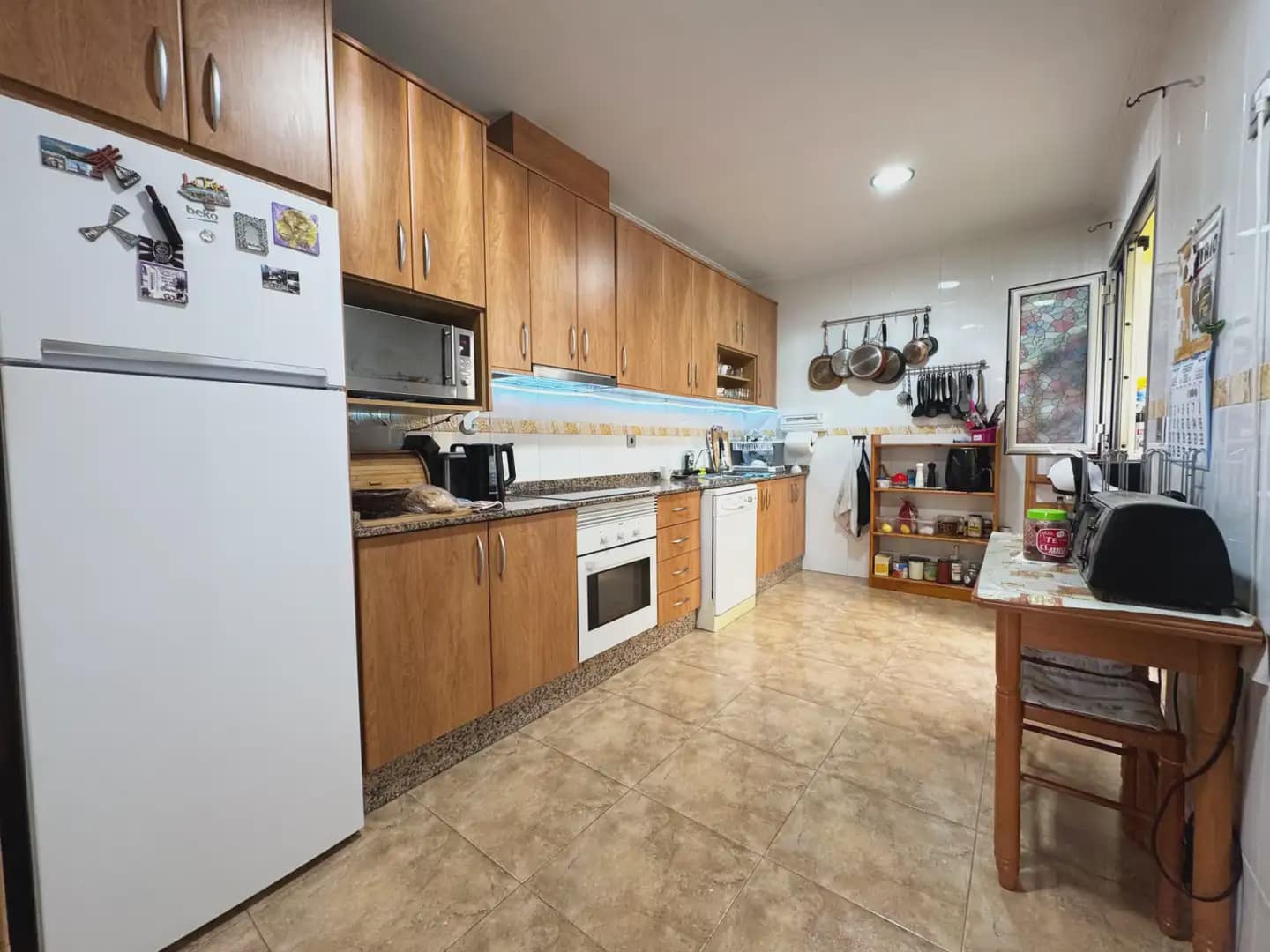 4 bedroom Townhouse for sale in El Mirador with garage - € 270,000 (Ref: 9977604)