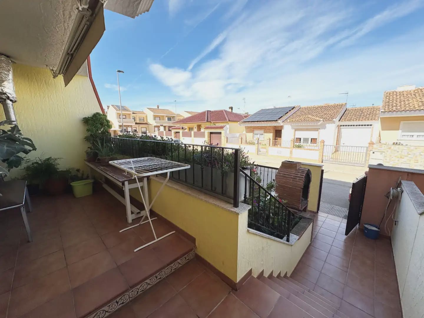 4 bedroom Townhouse for sale in El Mirador with garage - € 270,000 (Ref: 9977604)