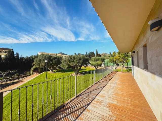 Chalet de 5 habitaciones en Atamaría, Cartagena en venta con piscina - 1.950.000 € (Ref: 9977606)