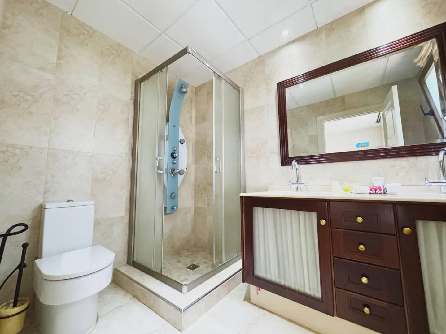 Chalet de 5 habitaciones en Atamaría en venta con piscina - 1.950.000 € (Ref: 9977606)