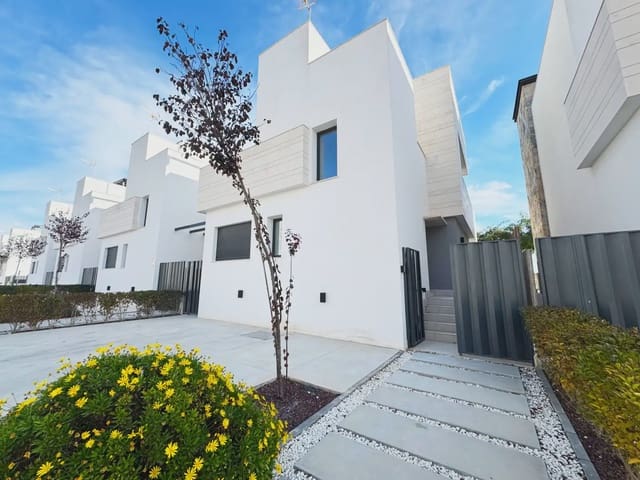 4 Zimmer Villa zu verkaufen in Torre-Pacheco mit Pool Garage - 599.000 € (Ref: 9977607)