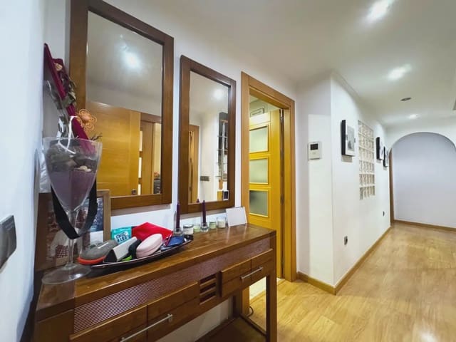 4 soverom Leilighet til salgs i San Pedro del Pinatar ciudad, San Pedro del Pinatar med garasje - € 255 900 (Ref: 9977609)