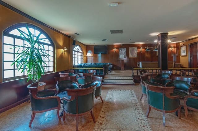 Gewerbe zu verkaufen in San Pedro del Pinatar ciudad, San Pedro del Pinatar - 395.000 € (Ref: 9977612)