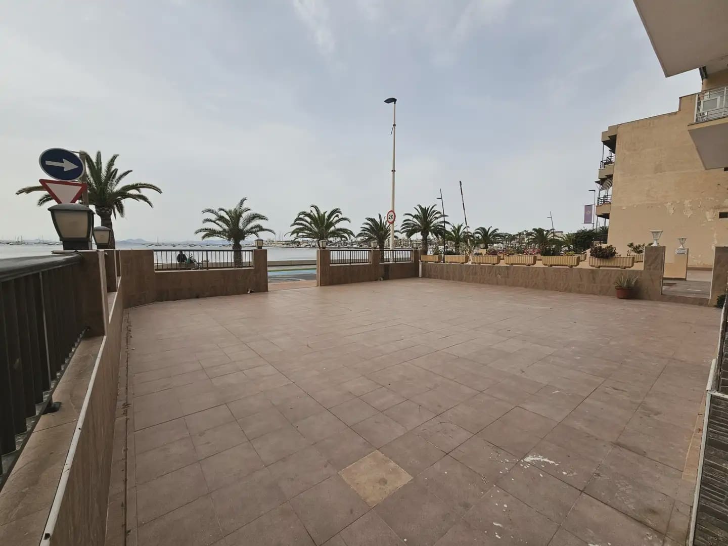 Komercyjne na sprzedaż w San Pedro del Pinatar - 513 000 € (Ref: 9977613)